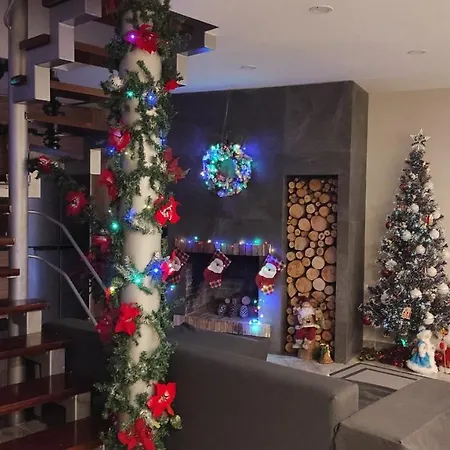 Maravillosa Casa Con Piscina Grande Y Bosque * Tordera