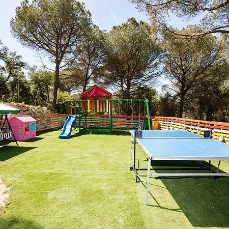 Maravillosa Casa Con Piscina Grande Y Bosque 別荘